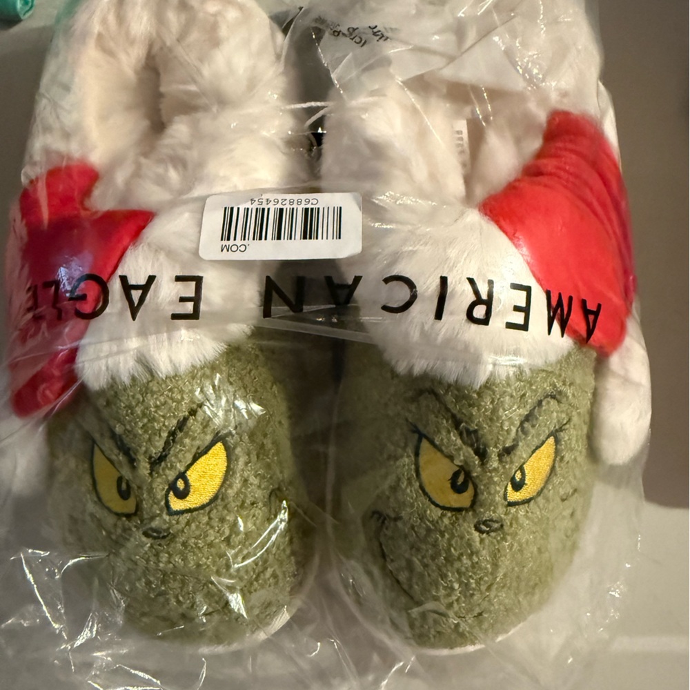 Grinch  Slippers - Green and Red